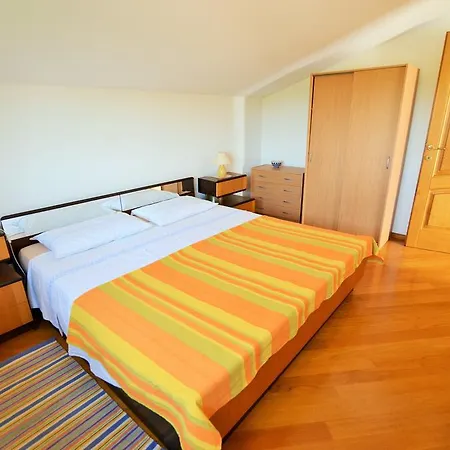 Апартаменты Sv. Pelegrin Умаг