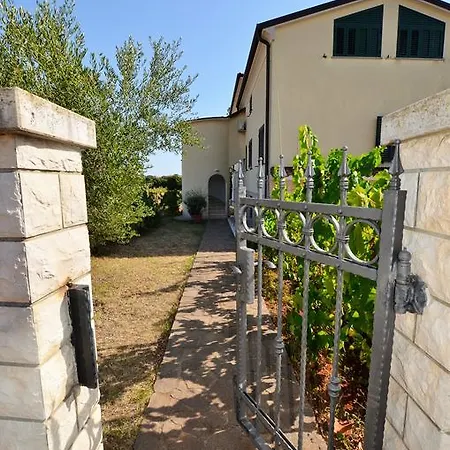 Sv. Pelegrin Умаг