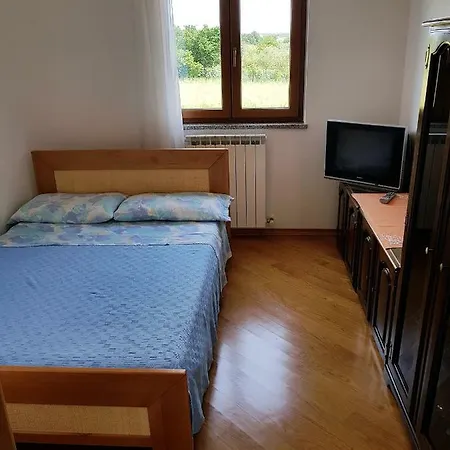 Sv. Pelegrin Апартаменты Умаг