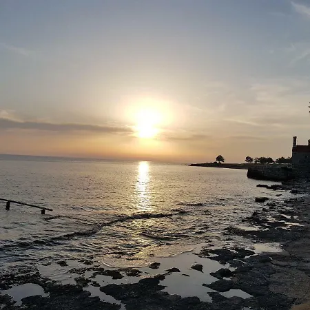 Sv. Pelegrin Апартаменты *