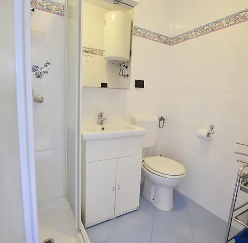 Sv. Pelegrin Apartman *