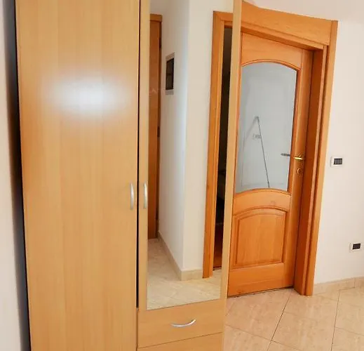 Sv. Pelegrin Apartman *