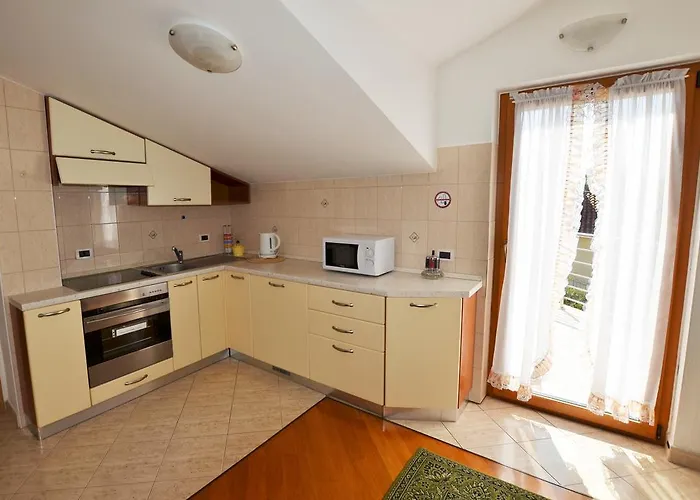 Sv. Pelegrin Apartman Umag