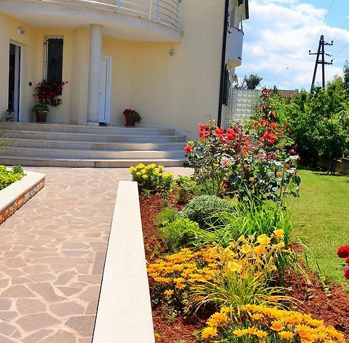 Sv. Pelegrin Apartman Umag