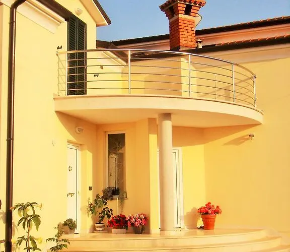 Sv. Pelegrin Apartman *